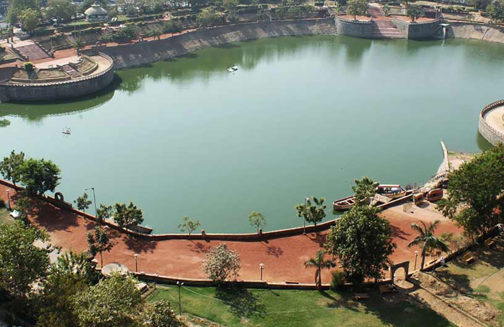 Vastrapur Lake, Ahmedabad