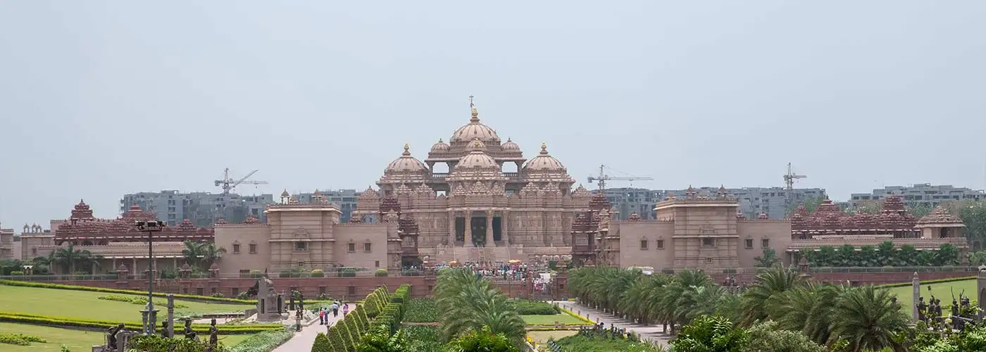 Akshardham Temple Delhi: A Marvel of Art, Culture, and Spirituality