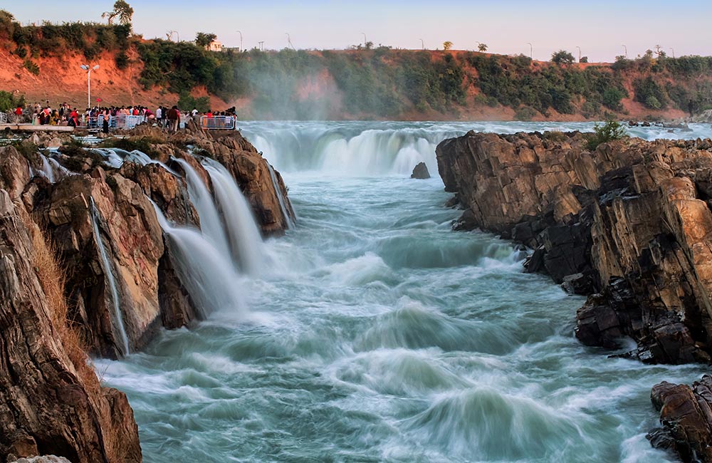 Dhuandhar Falls