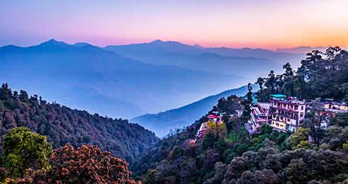 20 Tourist Places to Visit in Mussoorie with Location & Timing