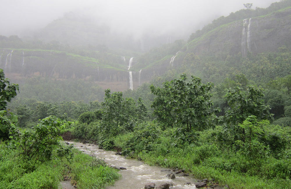 Zenith Waterfall, Khopoli