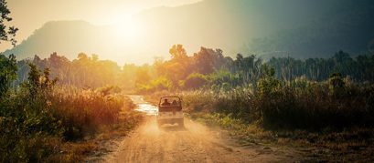 10 Top Places to Visit in October with Family and Friends