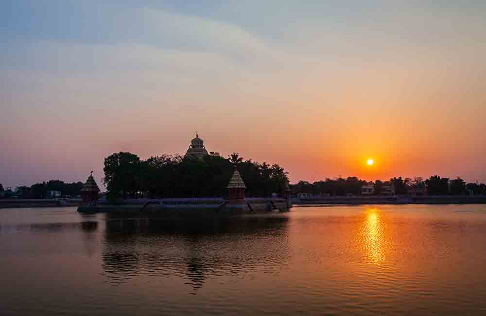 Mariamman Teppakkulam Tank in Madurai