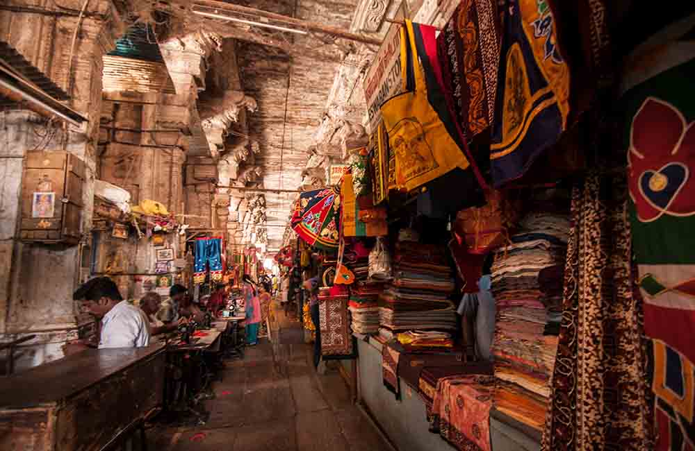 Pudhu Mandapam in Madurai