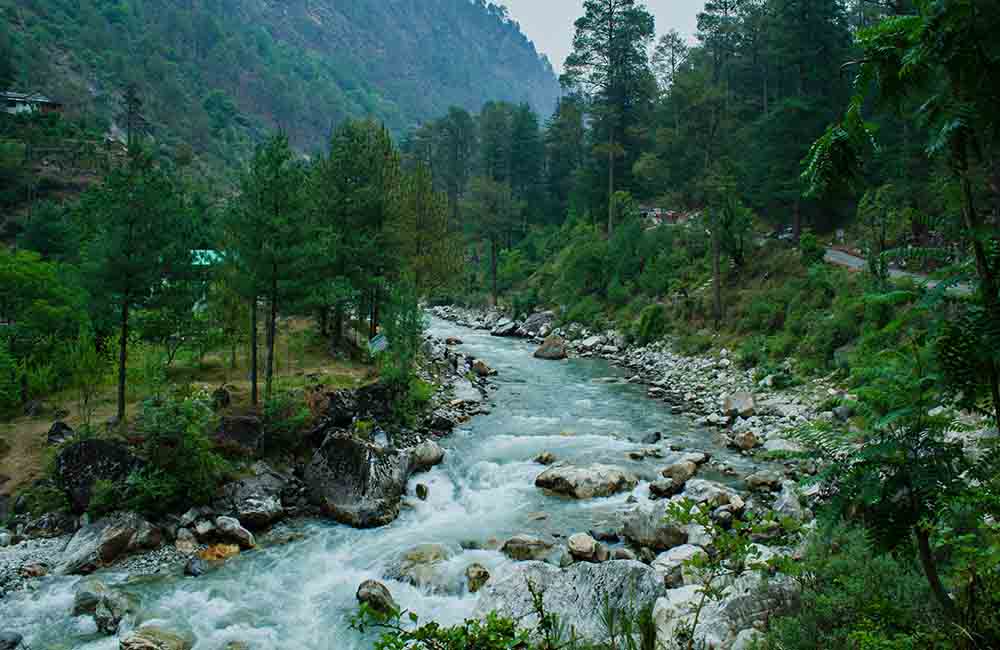 Tirthan Valley