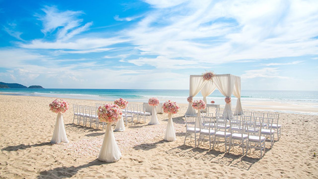 5 Best Beach Wedding Destinations in India (List) - FabHotels