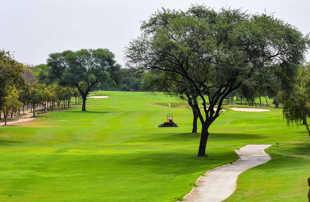 Qutub Golf Course