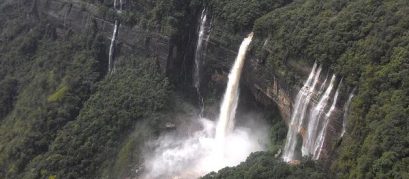 Nohkalikai Falls