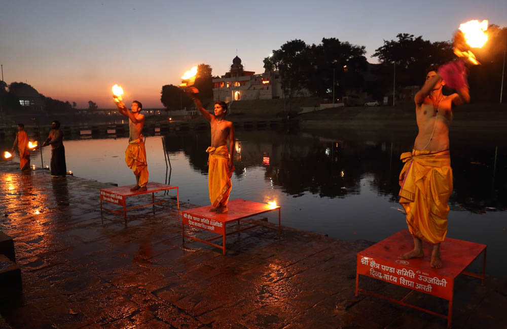 Shipra Aarti At Ram Ghat