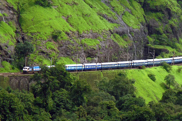 Beautiful Train Journeys in India