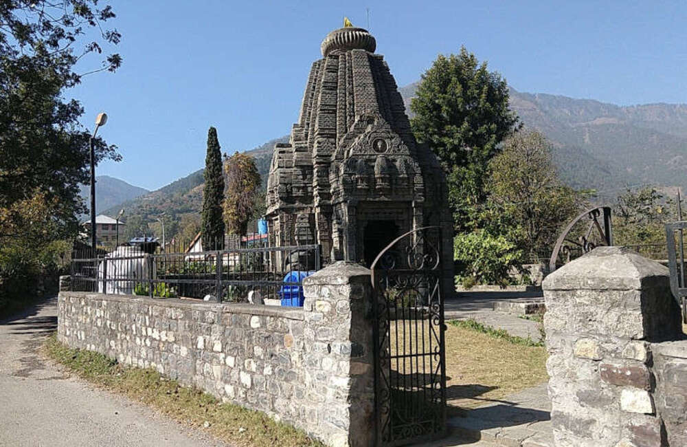 Basheshwar Mahadev Temple