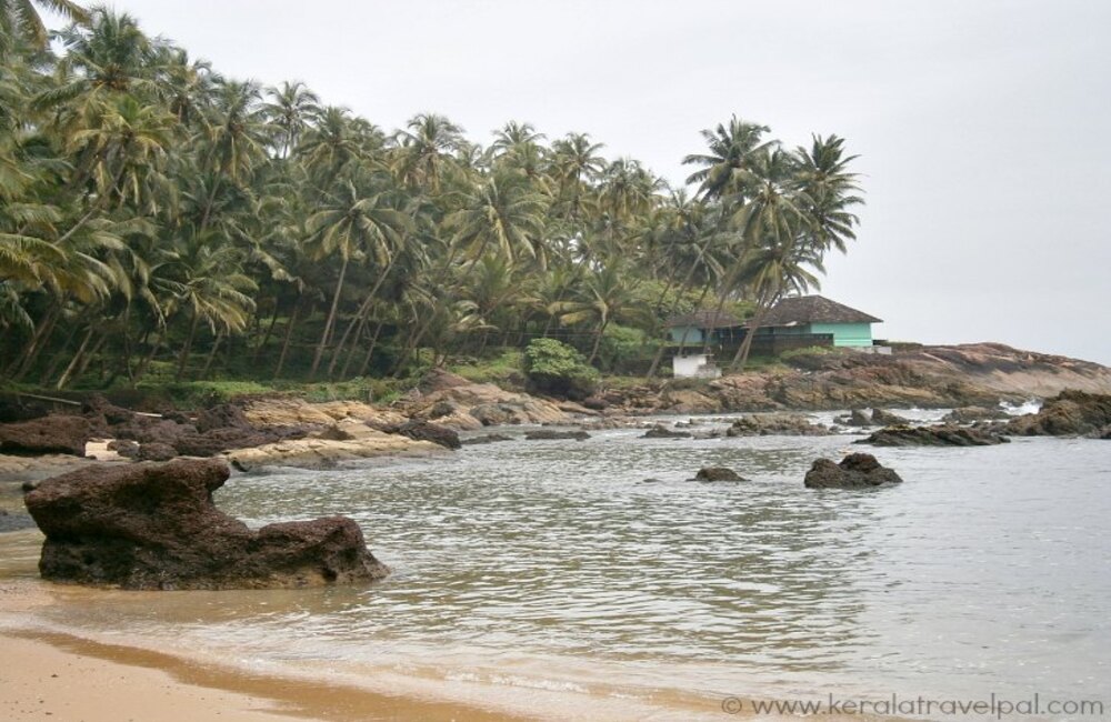 Ezhara Beach