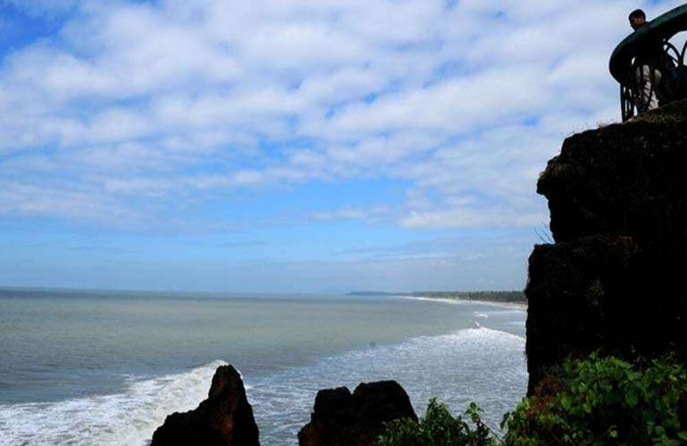 Velliyamkallu