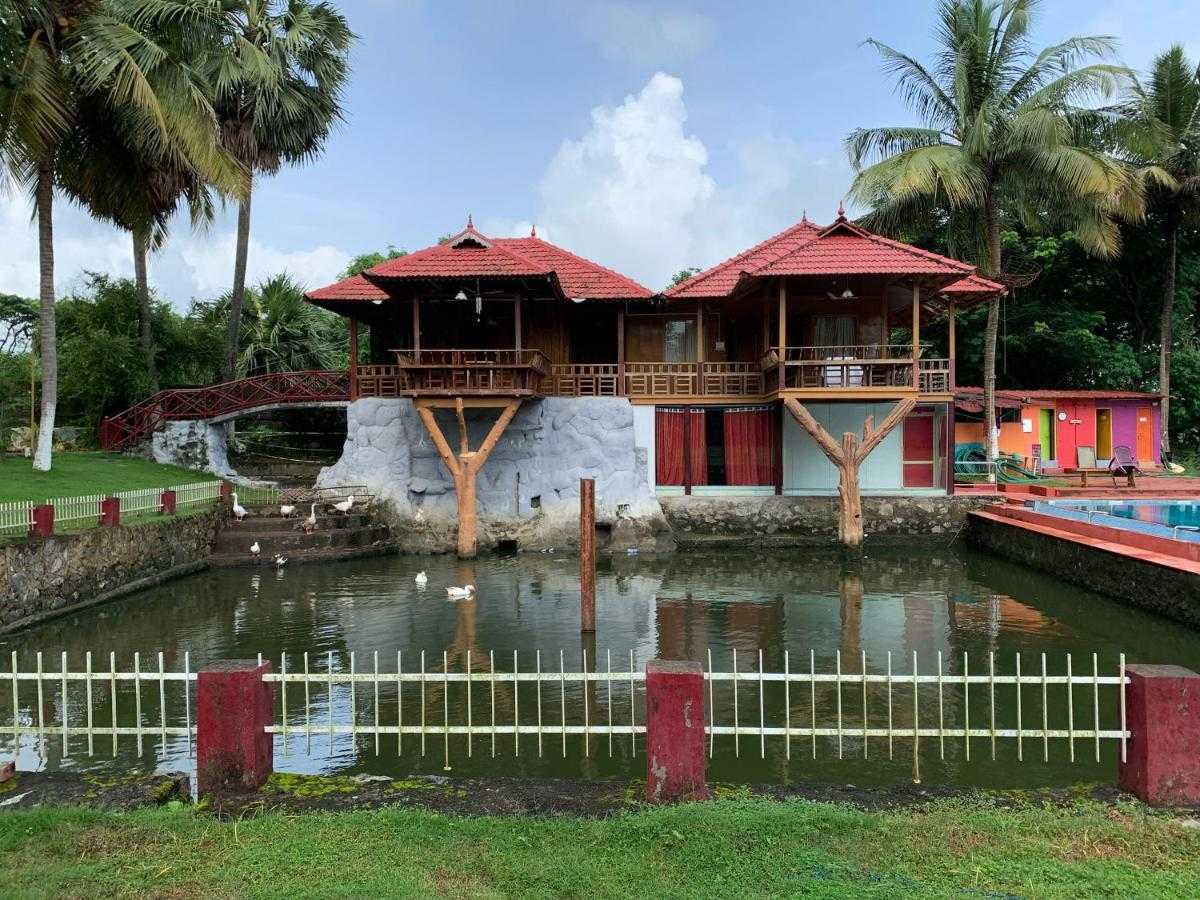 Vadakkanthara Temple