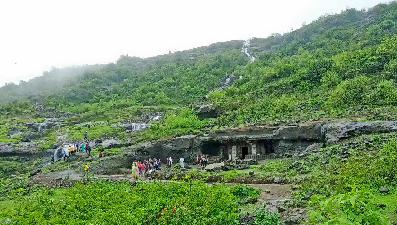 Tringalwadi Fort