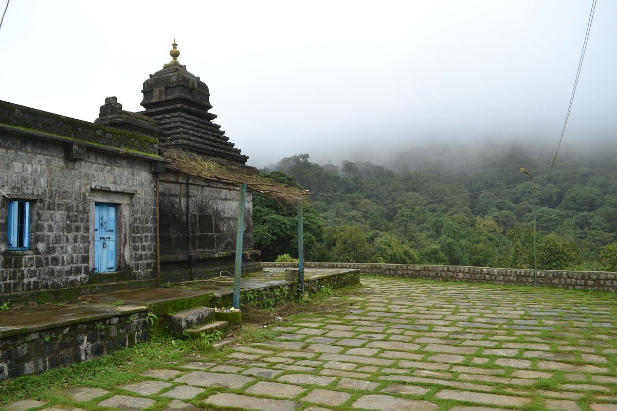 Sakleshwara Temple